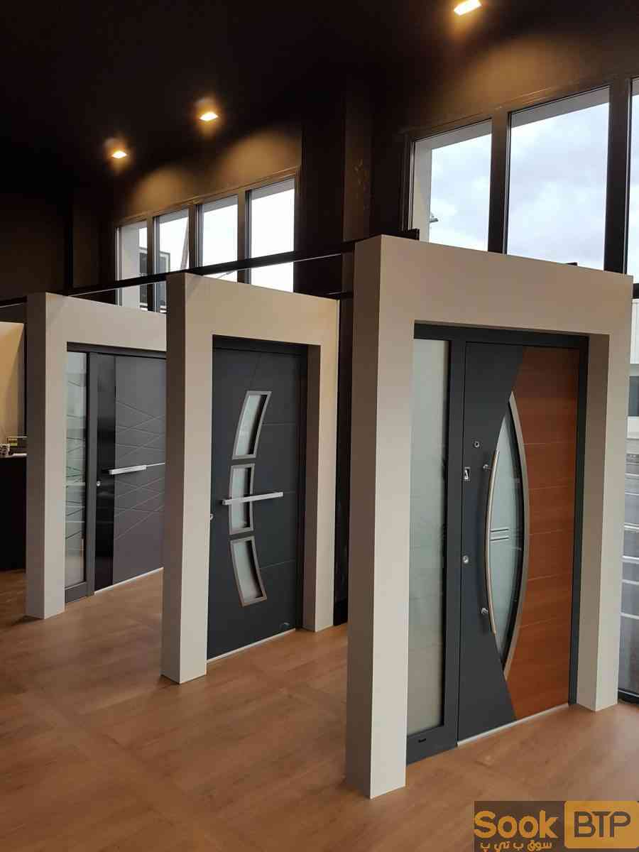 Portes d'entrés et portes de chambres