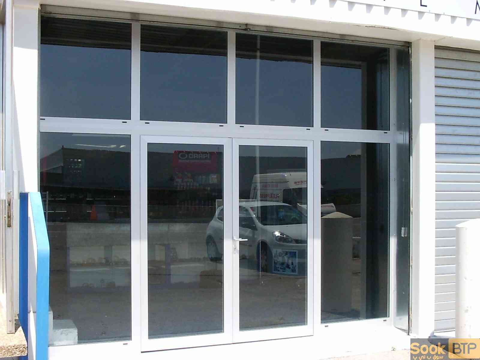 vitrine de façade